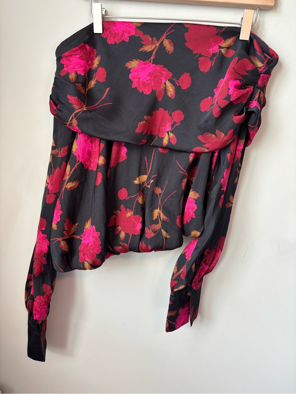 Free People Black & Red Combo Potter Print One-Shoulder Off Shoulder Size Small - Picture 3 of 5